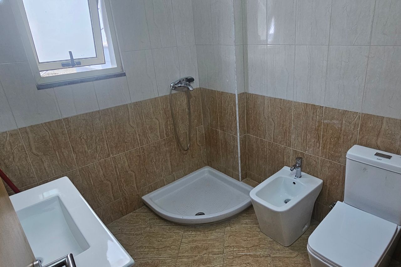 Apartament Per Shitje Ne Vlore Shqiperi